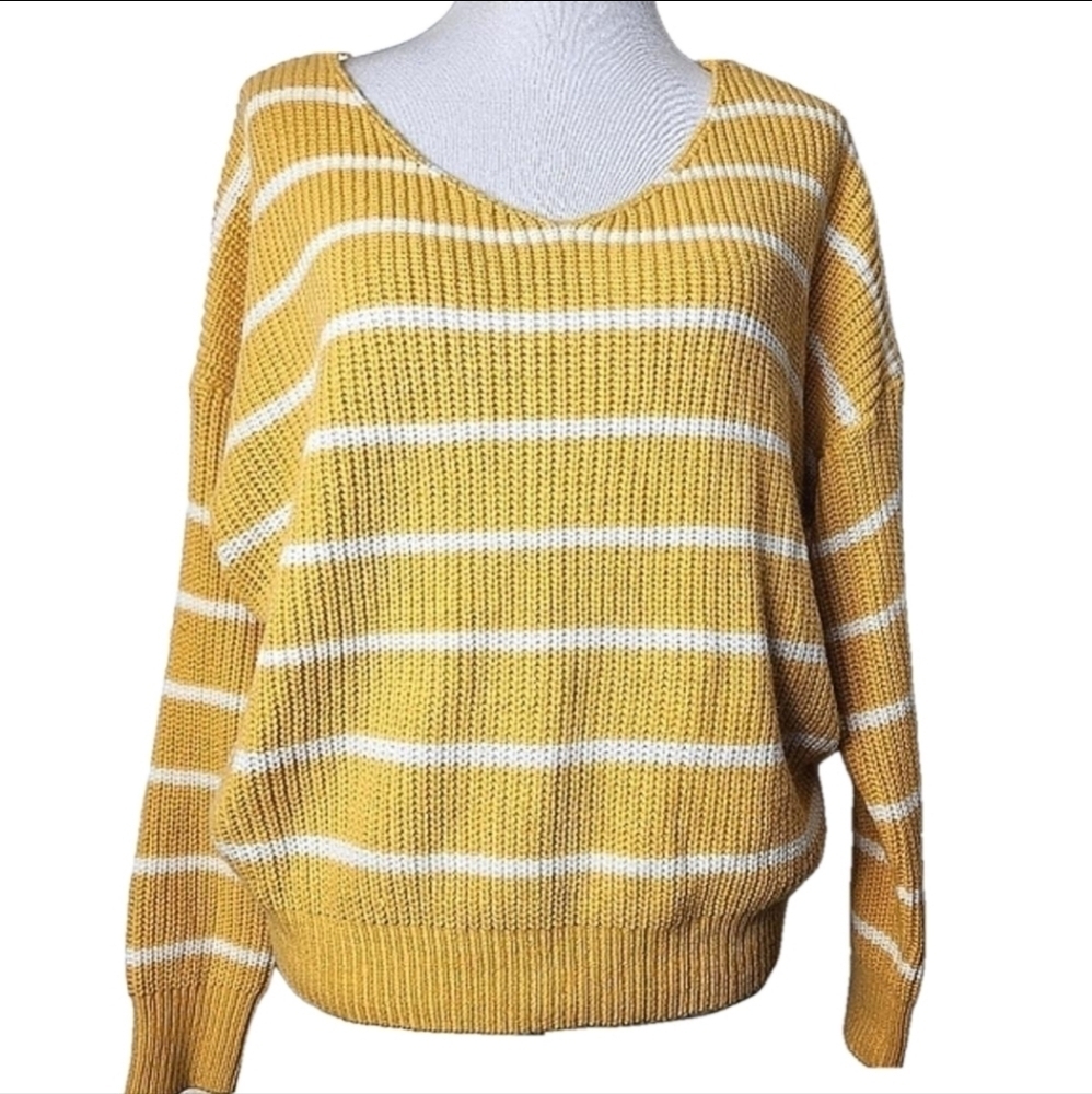 MAIN‎ STRIP SIZE M YELLOW STRIPE SWEATER WOMENS TOP GUC